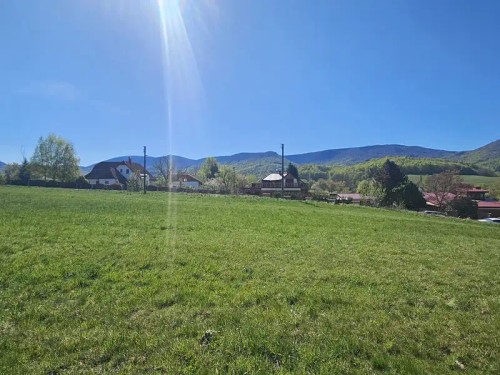 Prodej stavebního pozemku 2088 m²