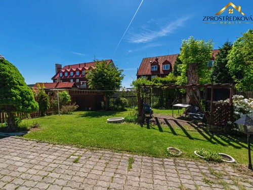 Prodej domu 250 m², pozemek 382 m²