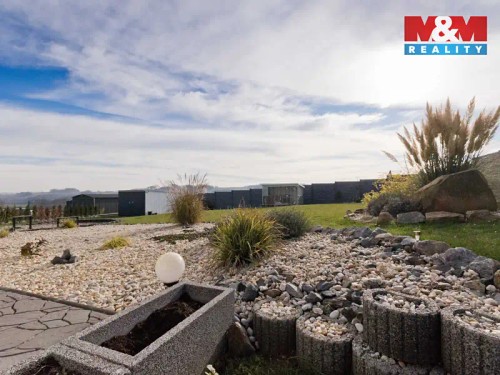 Prodej domu 85 m², pozemek 999 m²