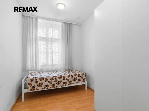 Prodej bytu 4+kk 66 m²