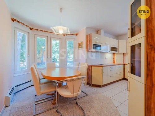 Prodej domu 256 m², pozemek 985 m²