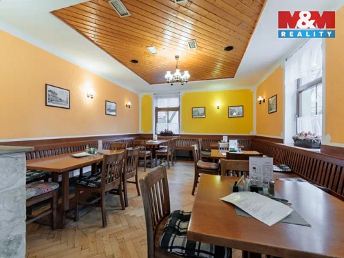 Prodej domu 664 m², pozemek 2367 m²