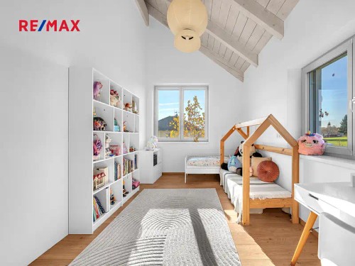 Prodej domu 213 m², pozemek 1614 m²