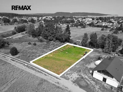 Prodej stavebního pozemku 1268 m²