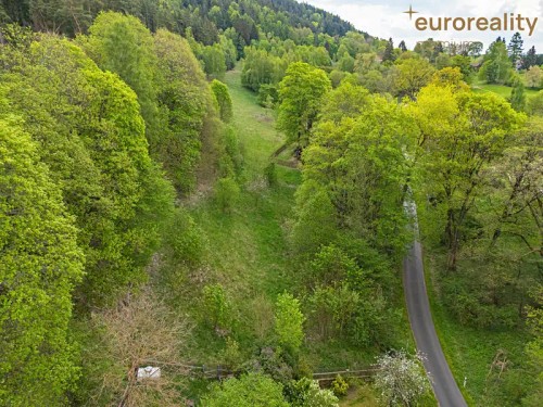 Prodej stavebního pozemku 1330 m²