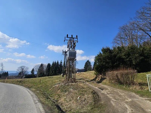 Prodej domu 1047 m², pozemek 12508 m²