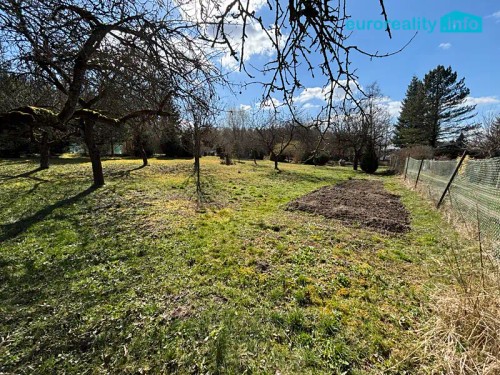 Prodej stavebního pozemku 1617 m²