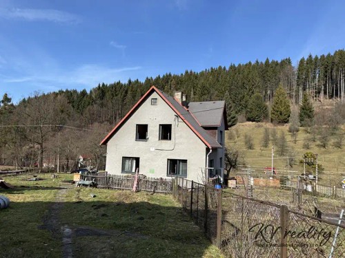Prodej domu 140 m², pozemek 3565 m²