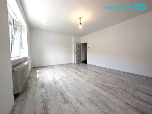Prodej domu 240 m², pozemek 1087 m²