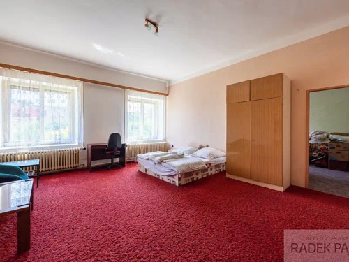 Prodej domu 218 m², pozemek 1274 m²