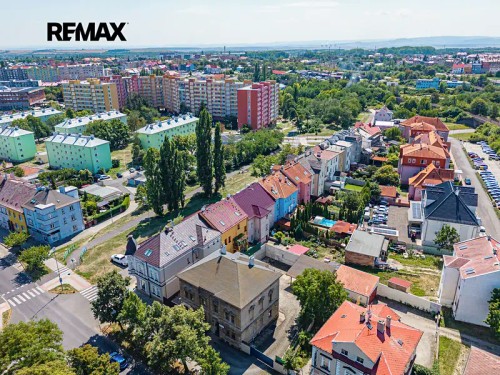 Prodej domu 400 m², pozemek 821 m²
