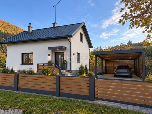 Prodej stavebního pozemku 775 m²