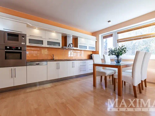 Prodej bytu 3+kk 65 m²