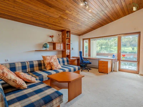 Prodej domu 331 m², pozemek 1512 m²