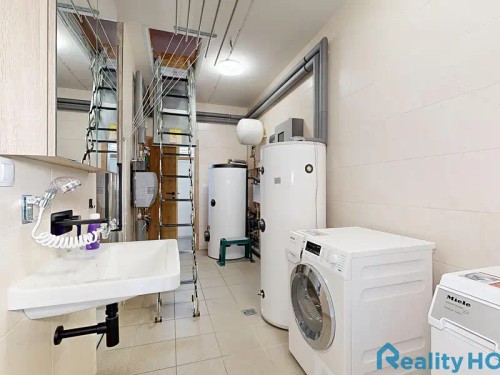 Prodej domu 271 m², pozemek 3395 m²