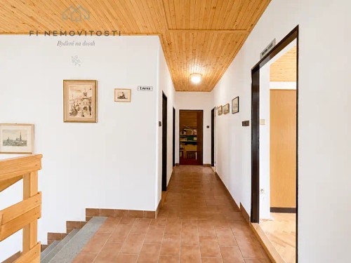 Prodej domu 211 m², pozemek 1129 m²