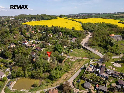 Prodej stavebního pozemku 1537 m²