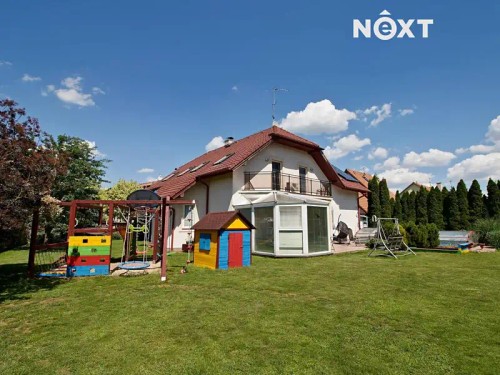 Prodej domu 214 m², pozemek 944 m²