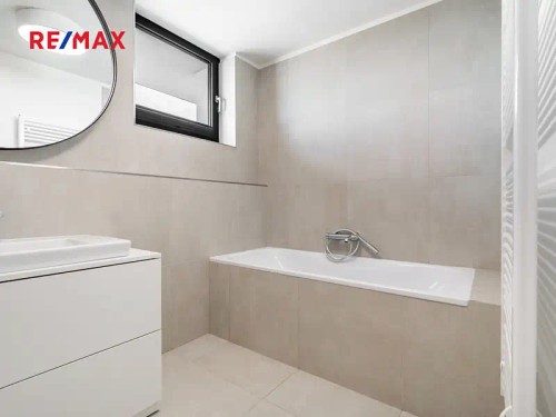 Prodej domu 220 m², pozemek 464 m²