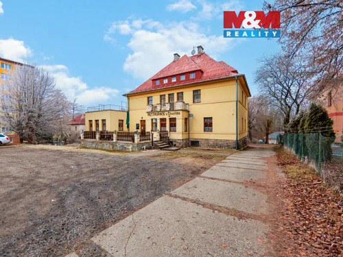 Prodej domu 664 m², pozemek 2367 m²