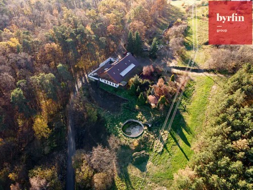 Prodej chaty 820 m², pozemek 24962 m²