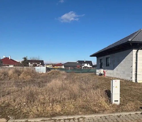 Prodej stavebního pozemku 816 m²