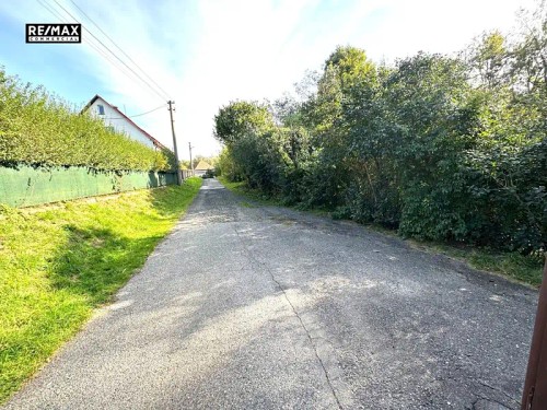 Prodej stavebního pozemku 1259 m²