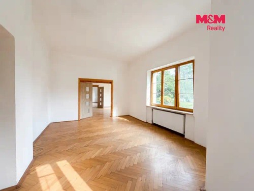 Prodej domu 445 m², pozemek 2906 m²