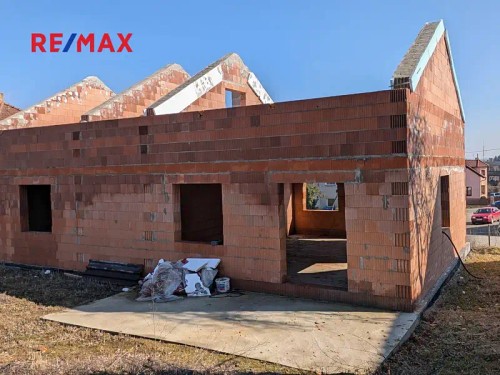 Prodej domu 195 m², pozemek 945 m²