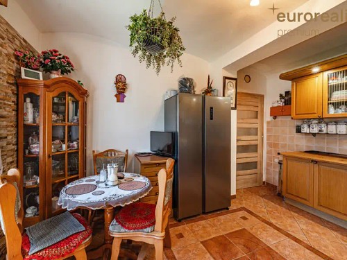 Prodej domu 250 m², pozemek 2807 m²