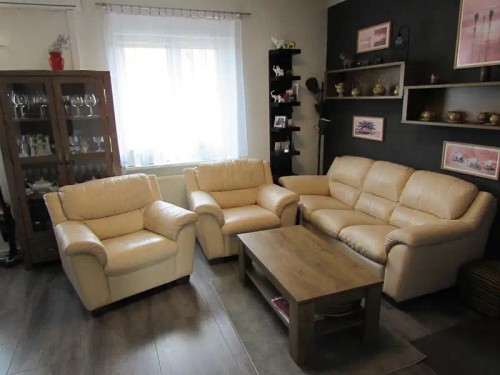 Prodej domu 220 m², pozemek 150 m²