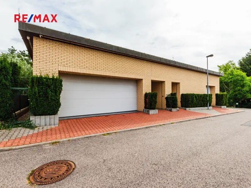 Prodej domu 365 m², pozemek 623 m²