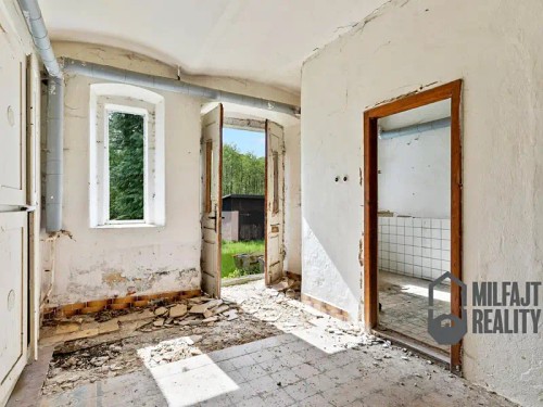 Prodej zemědělské usedlosti 235 m², pozemek 4535 m²