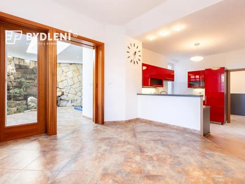 Prodej domu 382 m², pozemek 747 m²