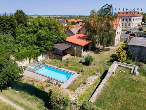 Prodej domu 200 m², pozemek 1287 m²