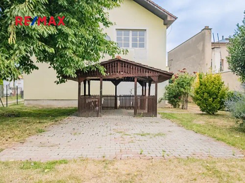 Prodaný dům 298 m², pozemek 554 m²