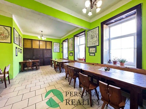 Prodej domu 253 m², pozemek 2026 m²