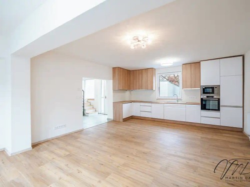 Prodej domu 188 m², pozemek 372 m²