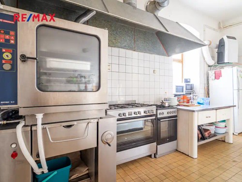 Prodej domu 560 m², pozemek 887 m²