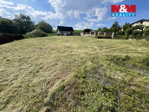 Prodej stavebního pozemku 1207 m²