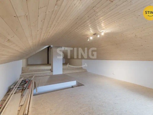 Prodej domu 387 m², pozemek 1952 m²