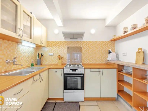 Prodej domu 510 m², pozemek 1439 m²