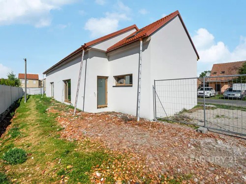 Prodej bytu 4+kk 144 m²
