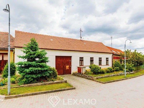 Prodej domu 100 m², pozemek 1398 m²