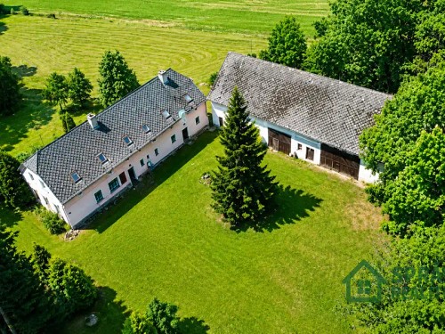 Prodej domu 350 m², pozemek 1990 m²