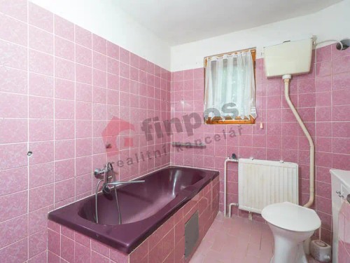 Prodaný dům 343 m², pozemek 1578 m²