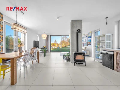 Prodej domu 213 m², pozemek 1614 m²