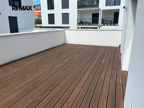 Prodej bytu 2+kk 71 m²
