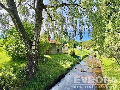 Prodej domu 230 m², pozemek 1361 m²