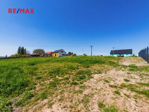 Prodej stavebního pozemku 3036 m²